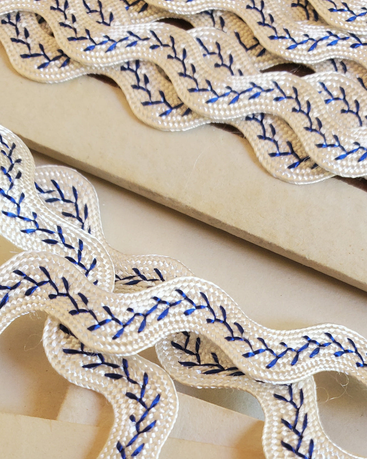 Feather Stitch Ricrac