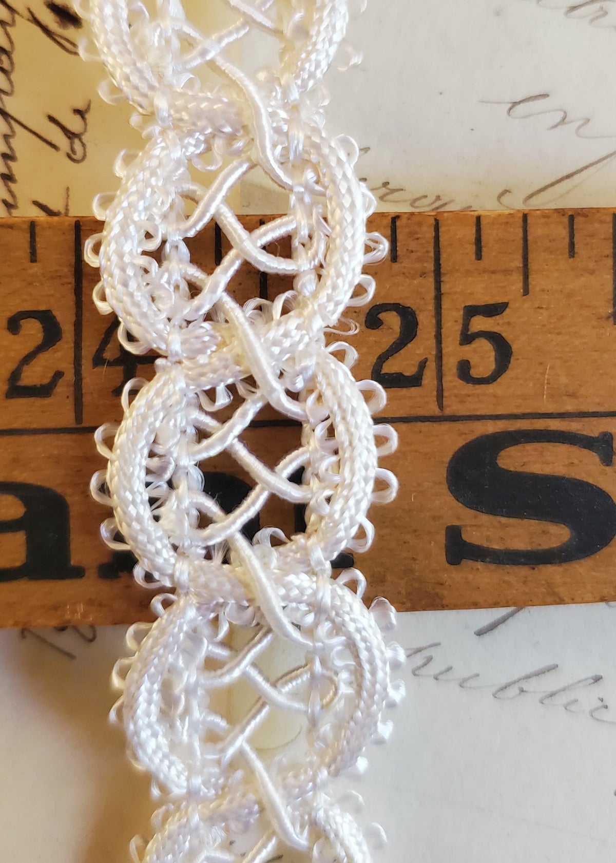 Vintage White Gimp Lace Trim