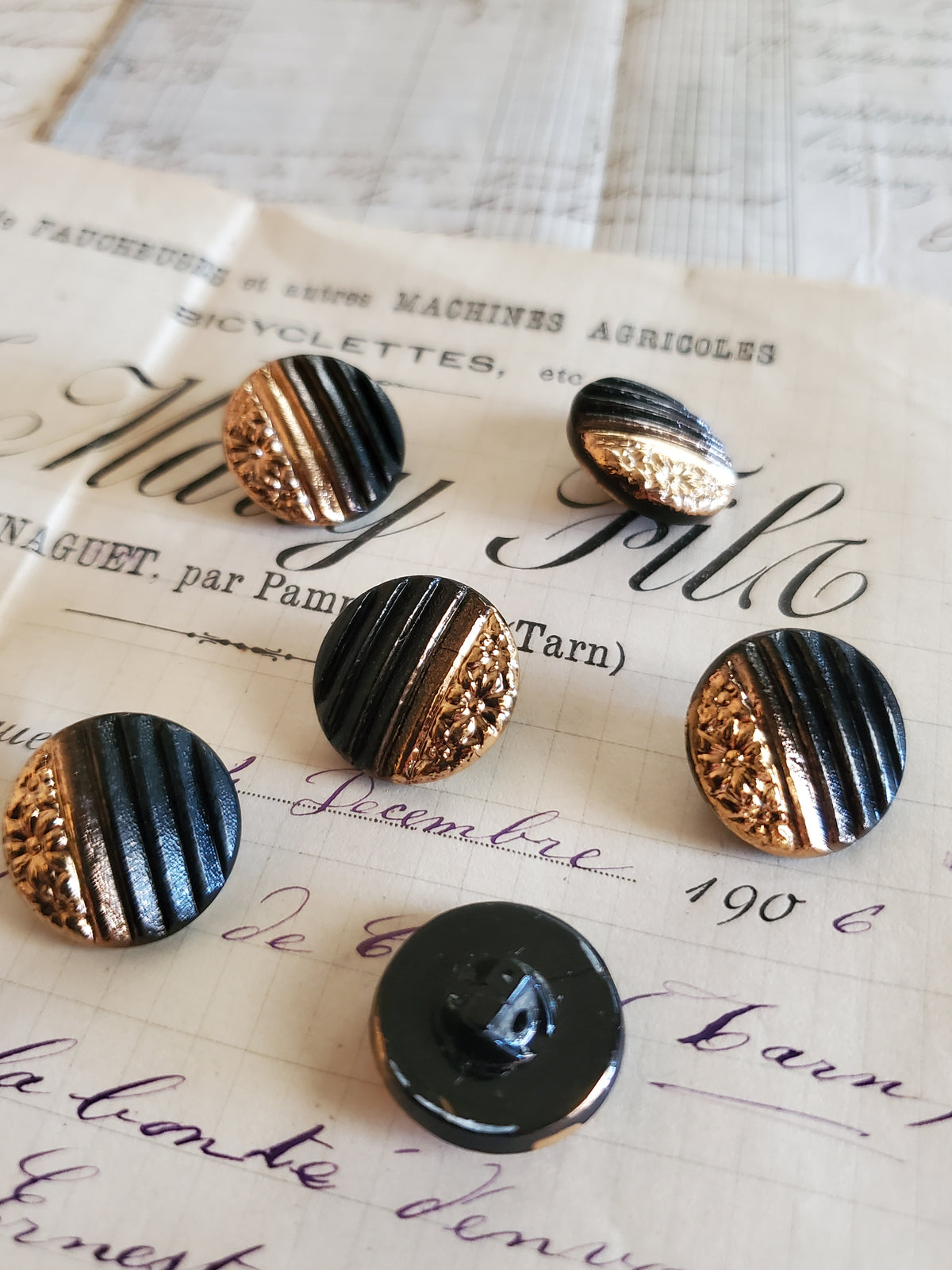 6 Vintage Art Deco Glass Buttons