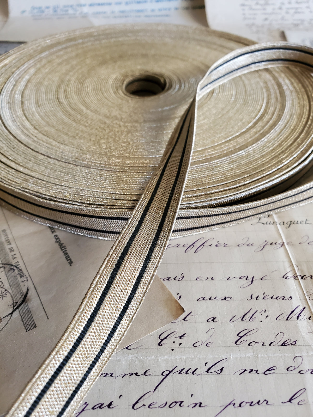 Pale Gold Thread with 2 Black Stripe Trim