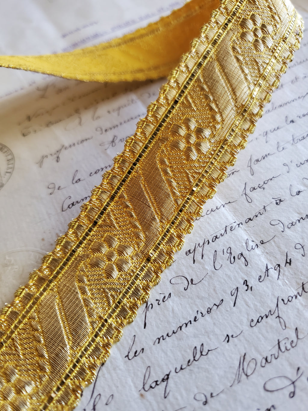 Antique Floral and Vine Scalloped Ecclesiastic Gold Thread Trim