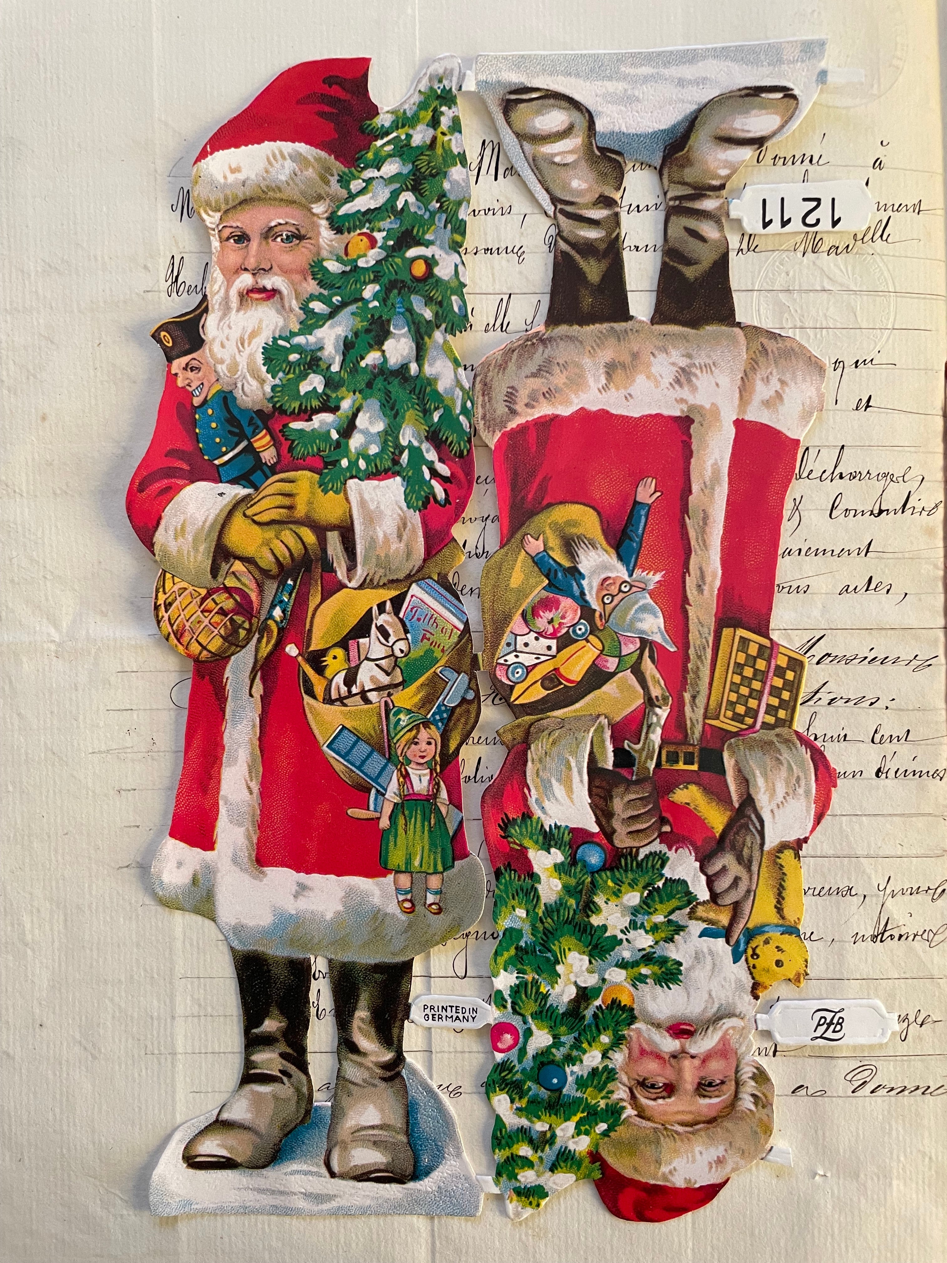 2 Santa's