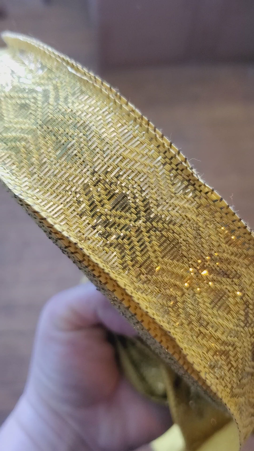 Antique Gold Plate and Cotton Geometric Trim