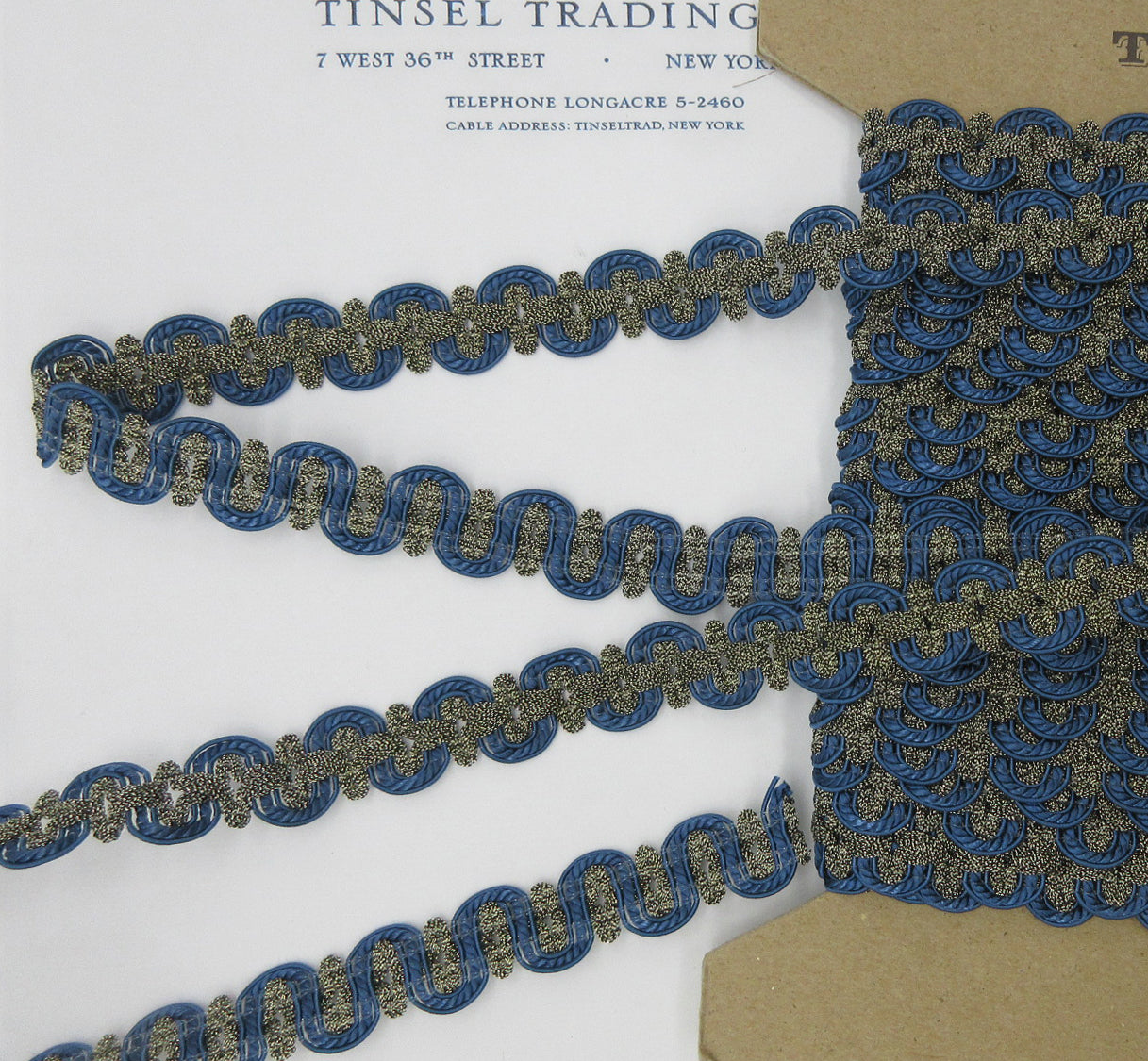 Dark Gold Metallic Wavy Trim 2 Colors 5/8"