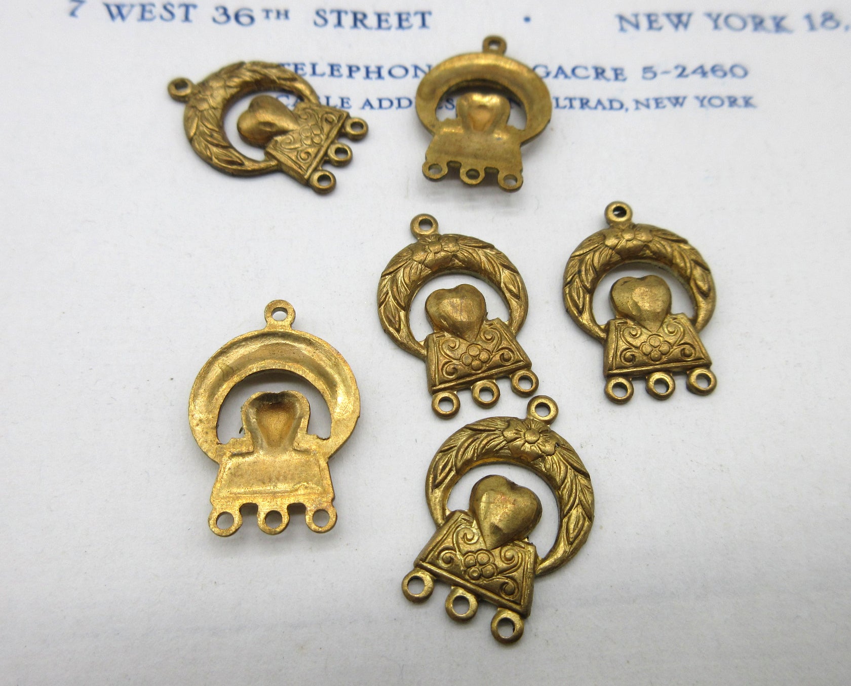 Heart/Wreath Stampings 6 Pcs