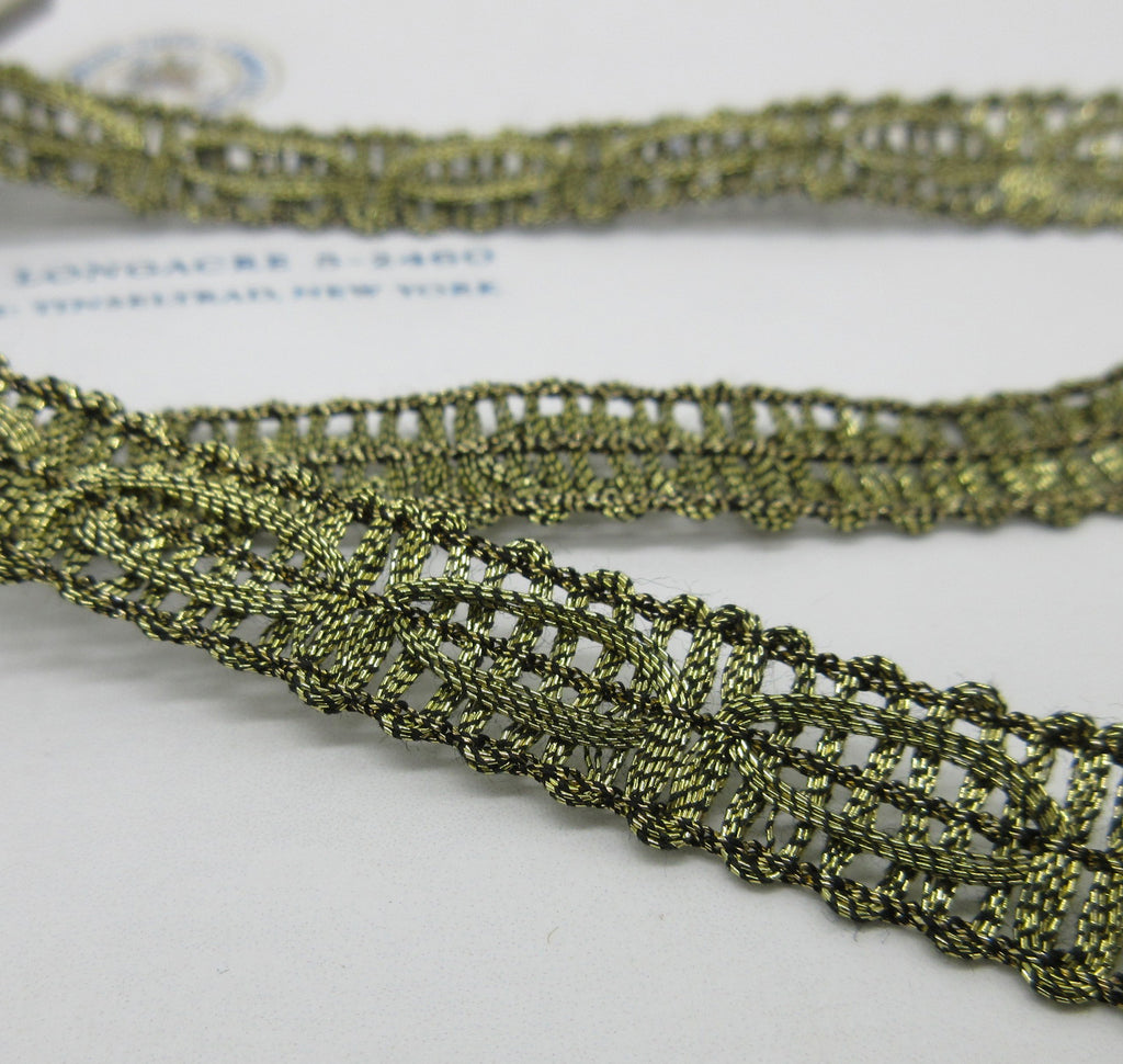 Dark Gold and Silver Metallic Trim W/Oval - 2 Yards