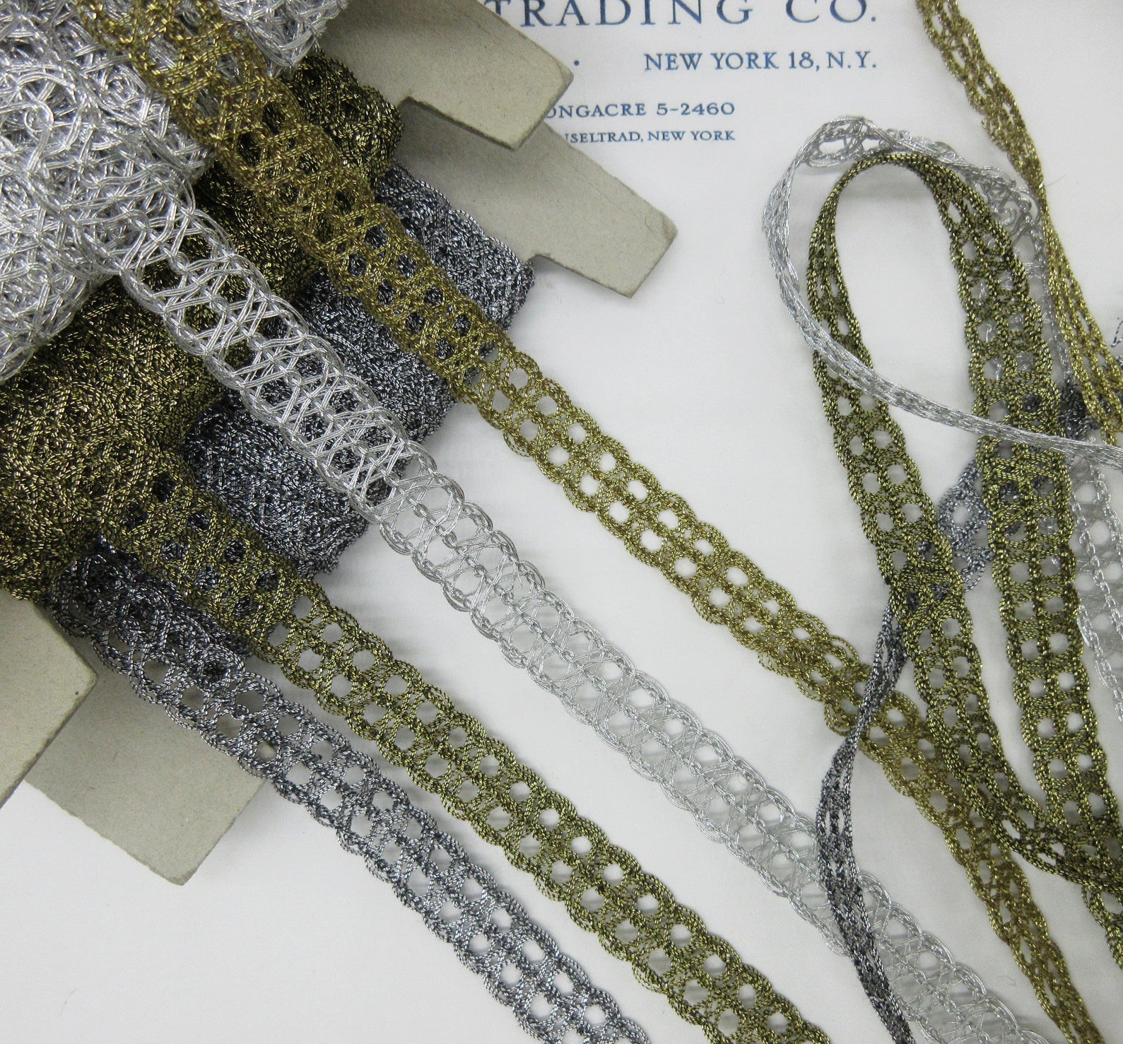 Double Ring Metallic Trim 9/16" - 4 Colors