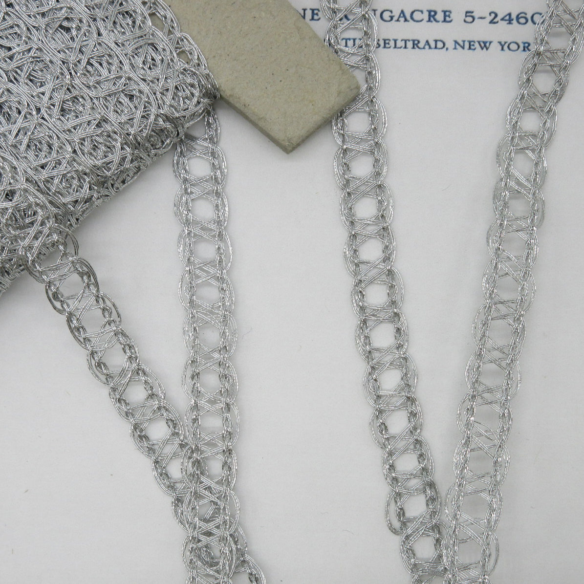 Single Ring Metallic Trim - 2 Yards - 5/16" - 4 Colors