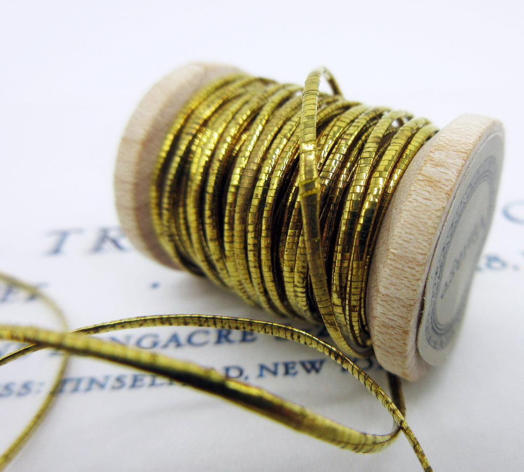 Antique French Gold Metallic Medium Oval 1G