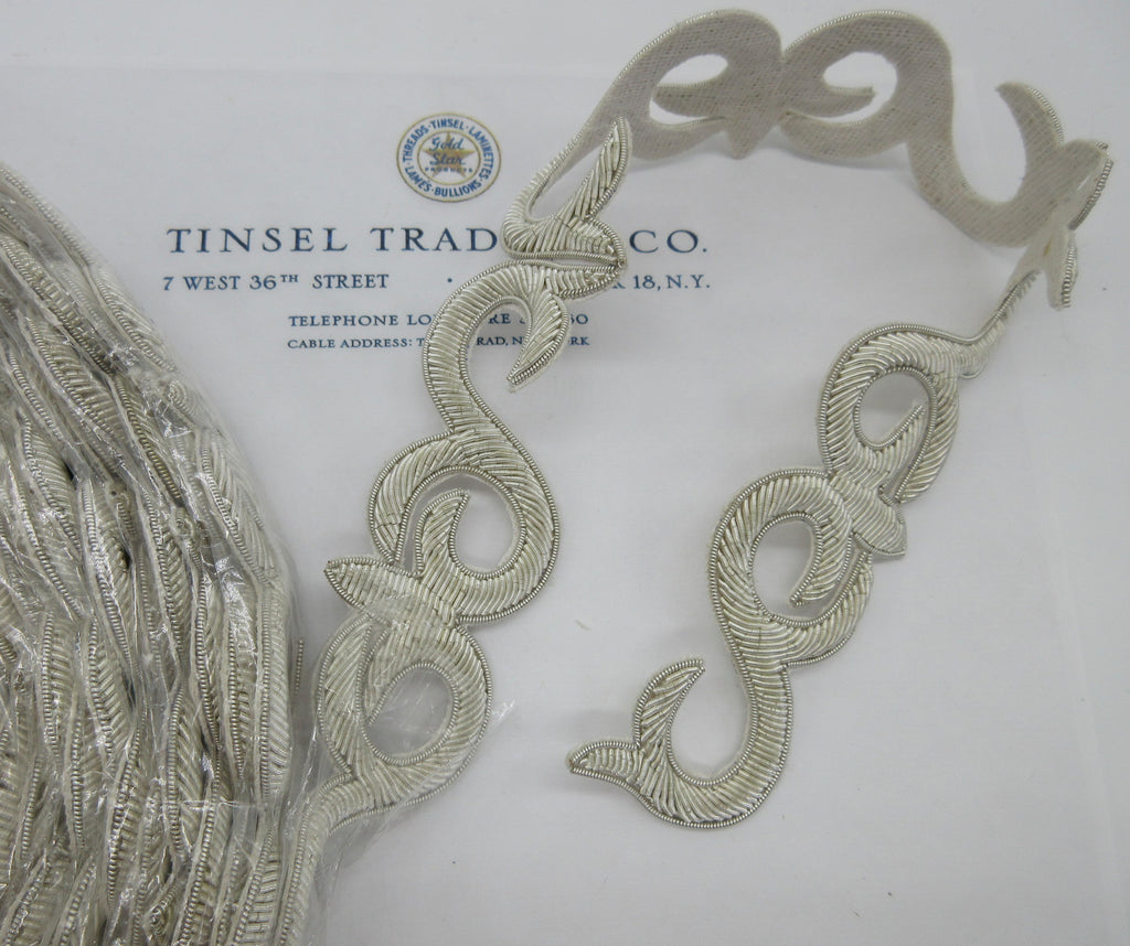 Gold Metallic Trim – Tinsel Trading