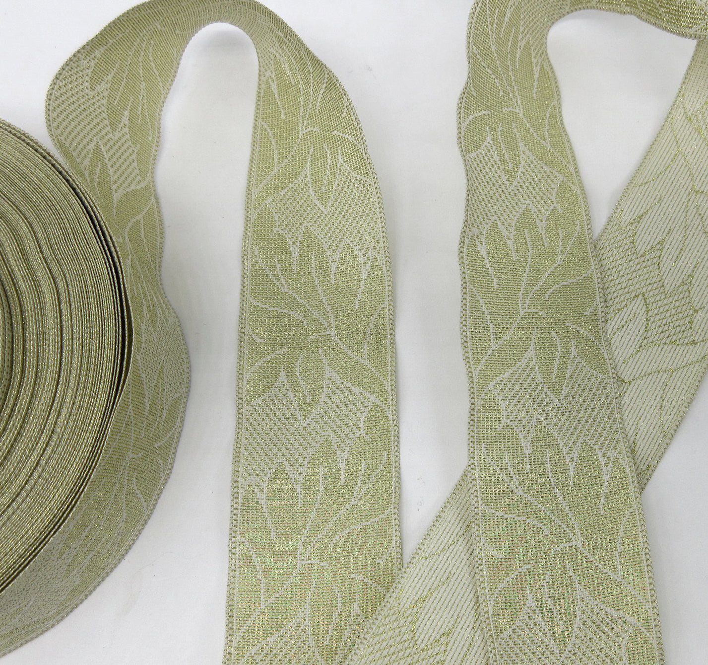Gold/Cream Leaf Pattern 2 Yards 2 sizes