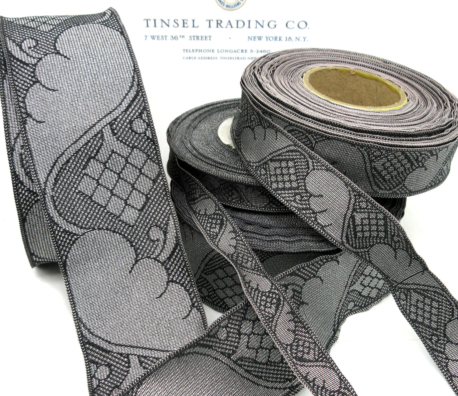 Pewter Trim w/Wing Design 4 sizes 2 Yards