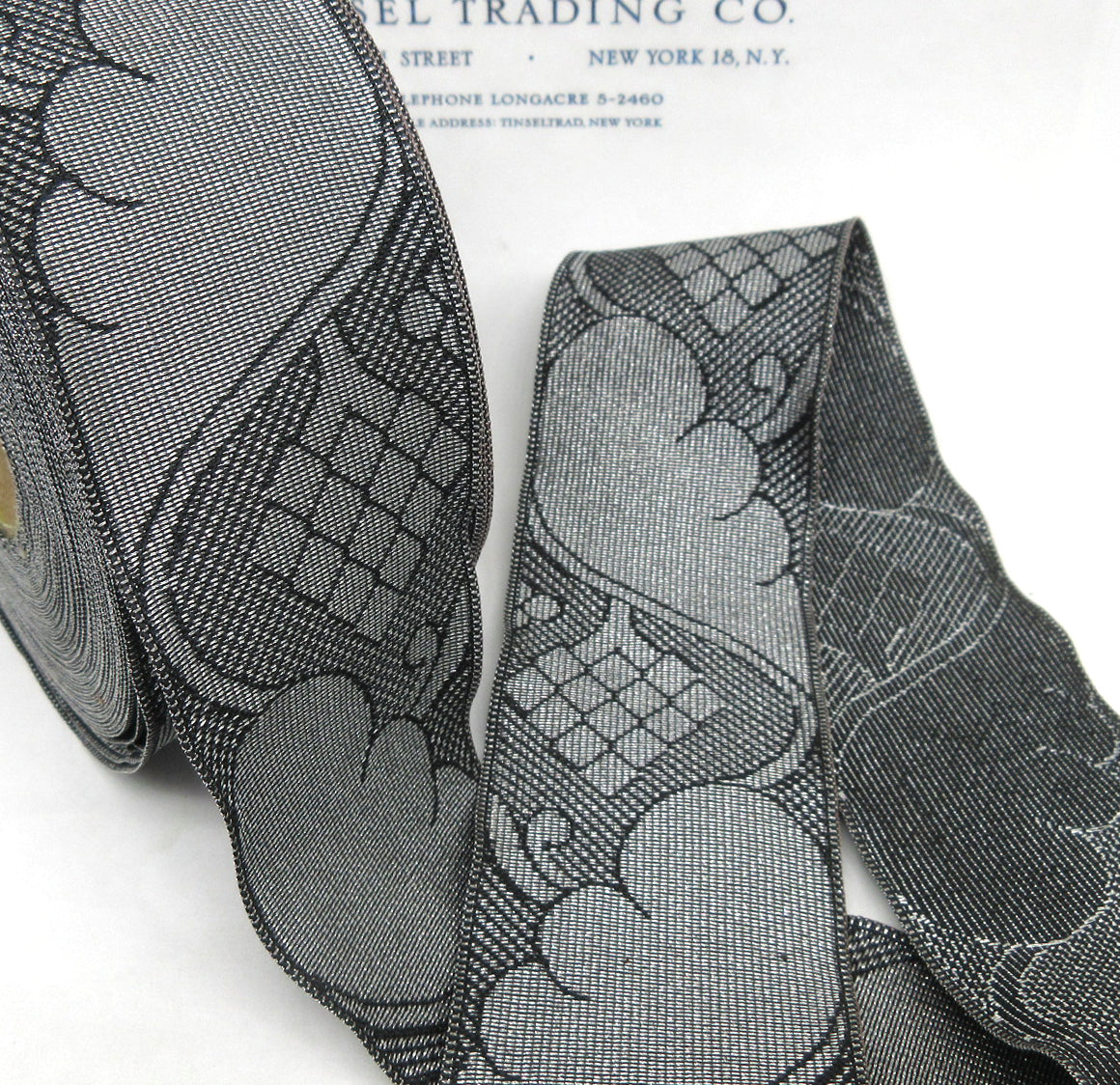 Pewter Trim w/Wing Design 4 sizes 2 Yards