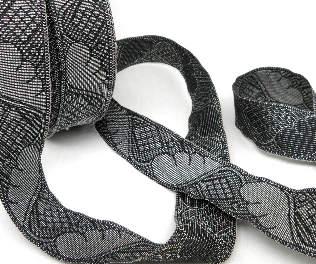 Pewter Trim w/Wing Design 4 sizes 2 Yards