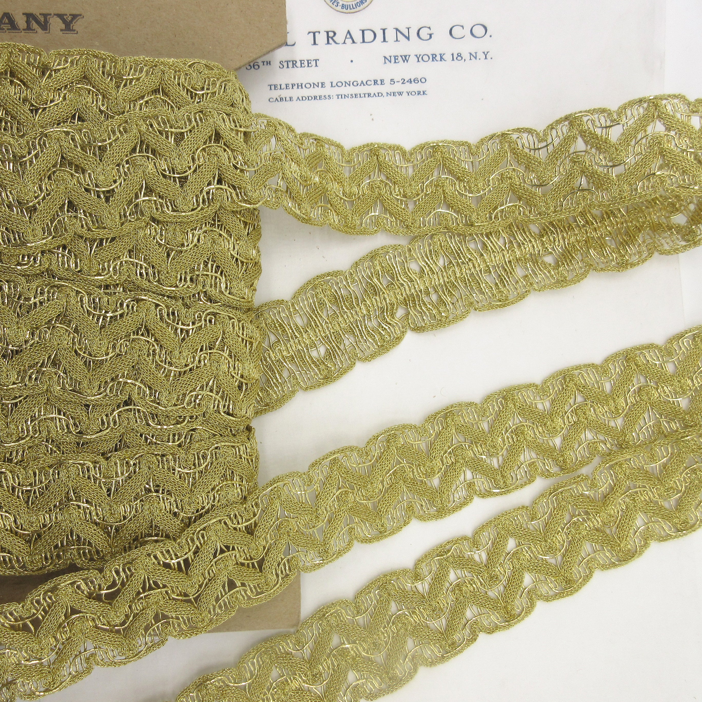 Double Zig Zag Metallic Trim  1 1/4"