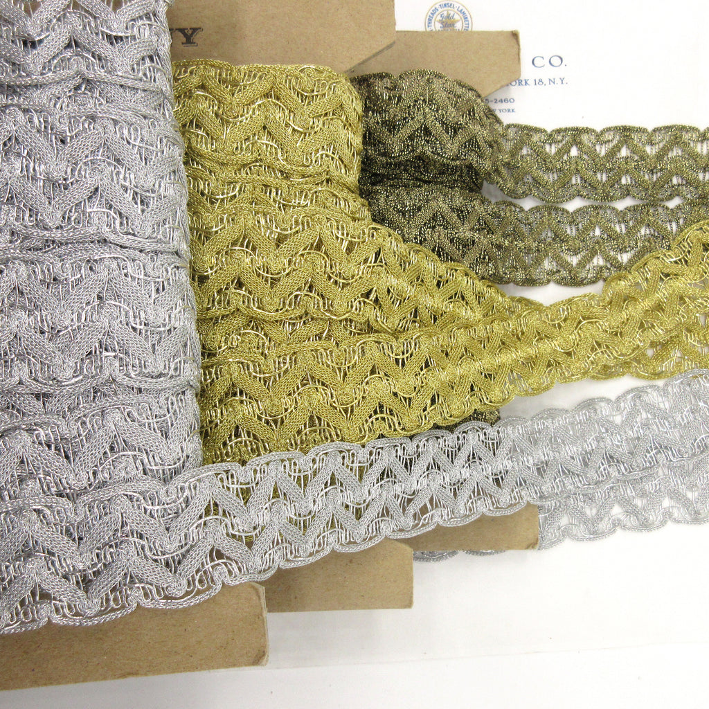 Double Zig Zag Metallic Trim  1 1/4"