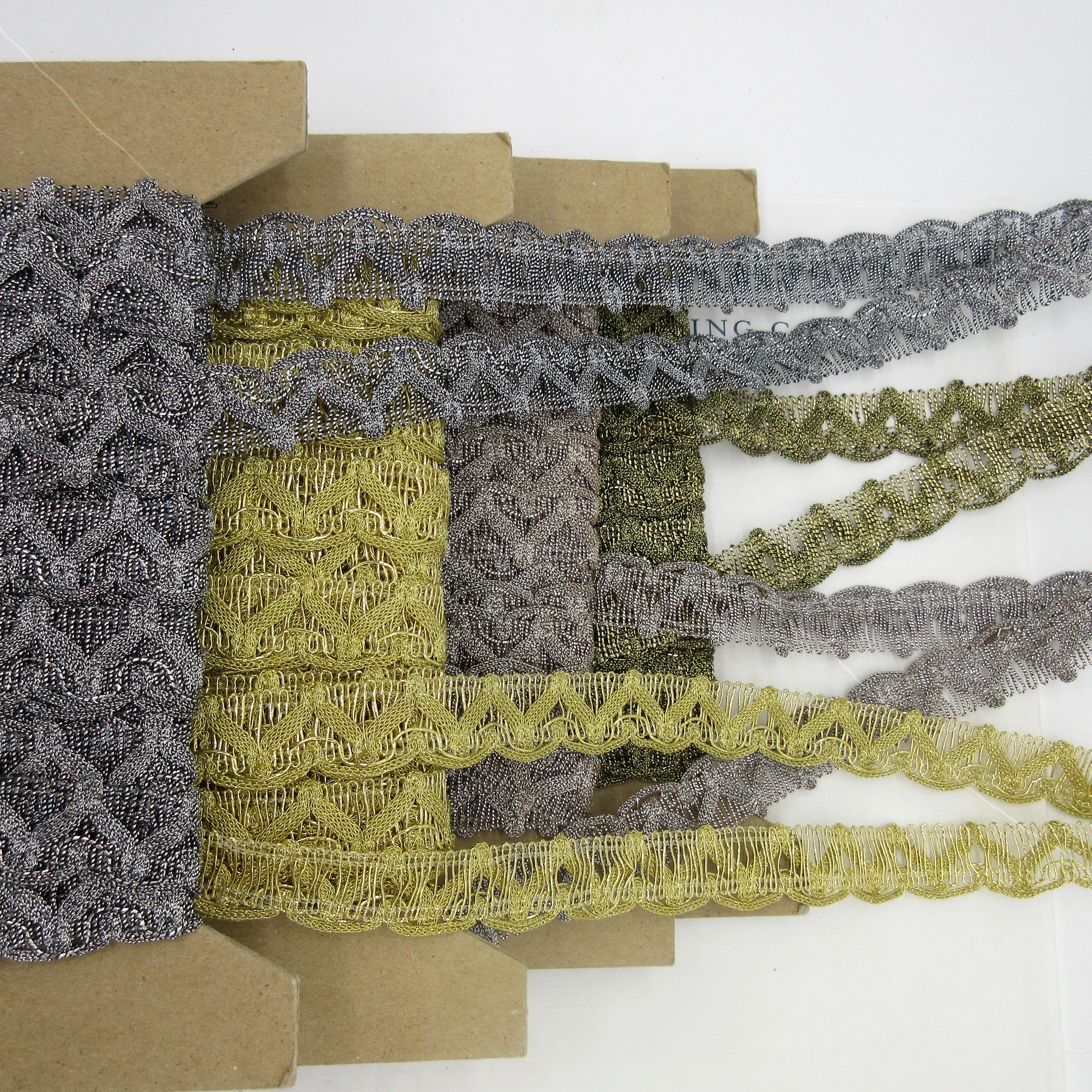 Zig Zag Metallic Trim 3/4"
