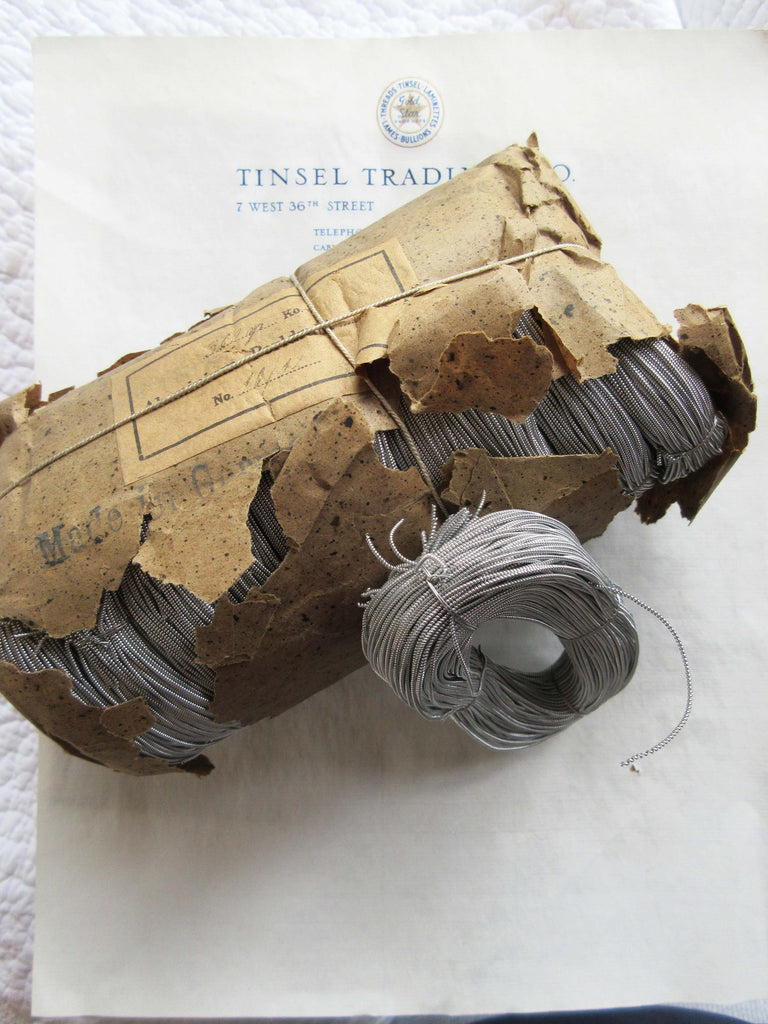 Roll of Aluminum Pearl Purl Embroidery Bullion Thread – Tinsel Trading