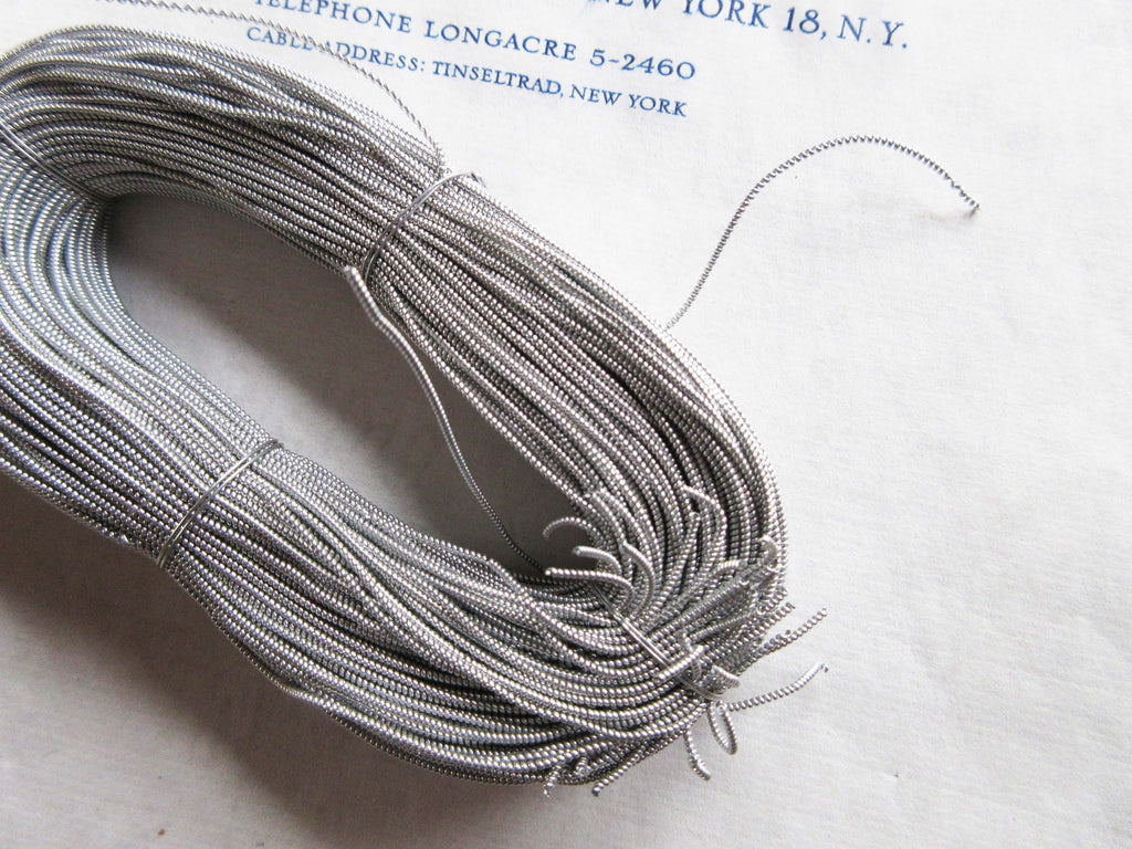 Roll of Aluminum Pearl Purl Embroidery Bullion Thread – Tinsel Trading