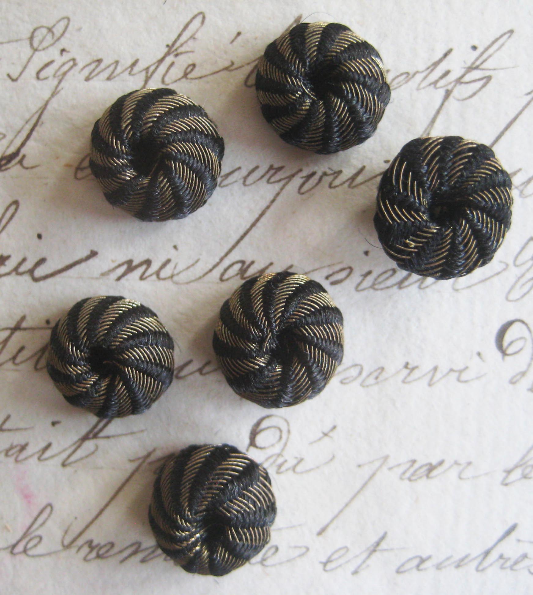 Gold/Black Metallic Dome Bobbles 2 Sizes - 6 Pieces