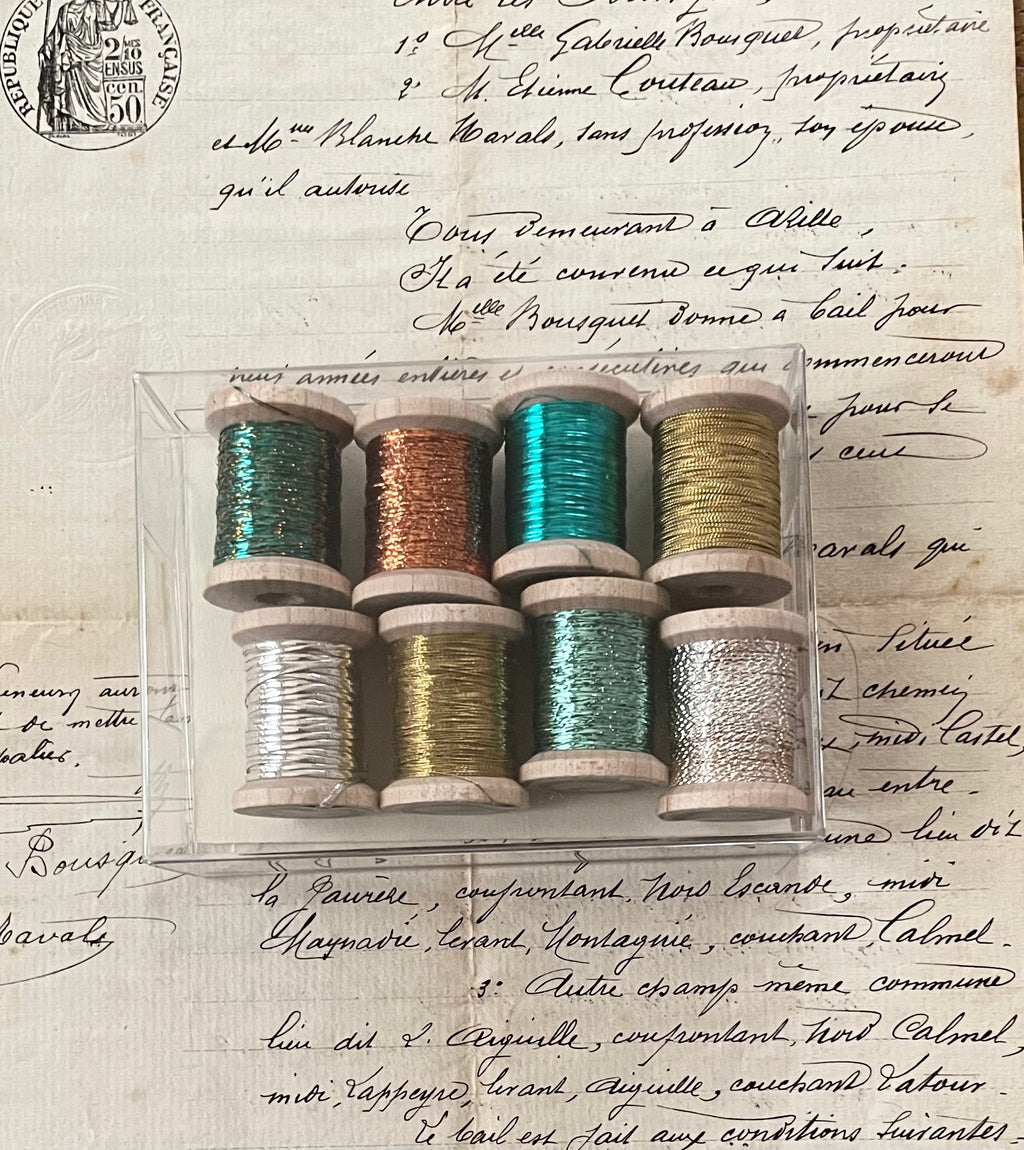 Metallic Thread Gift Box Valentine & St Patrick Mix