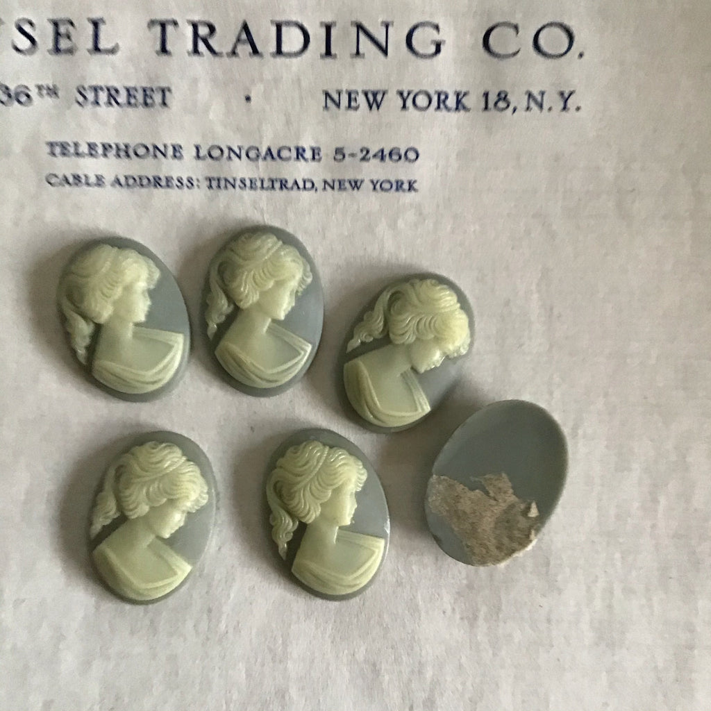 Blue/Cream Cameo 2 Sizes