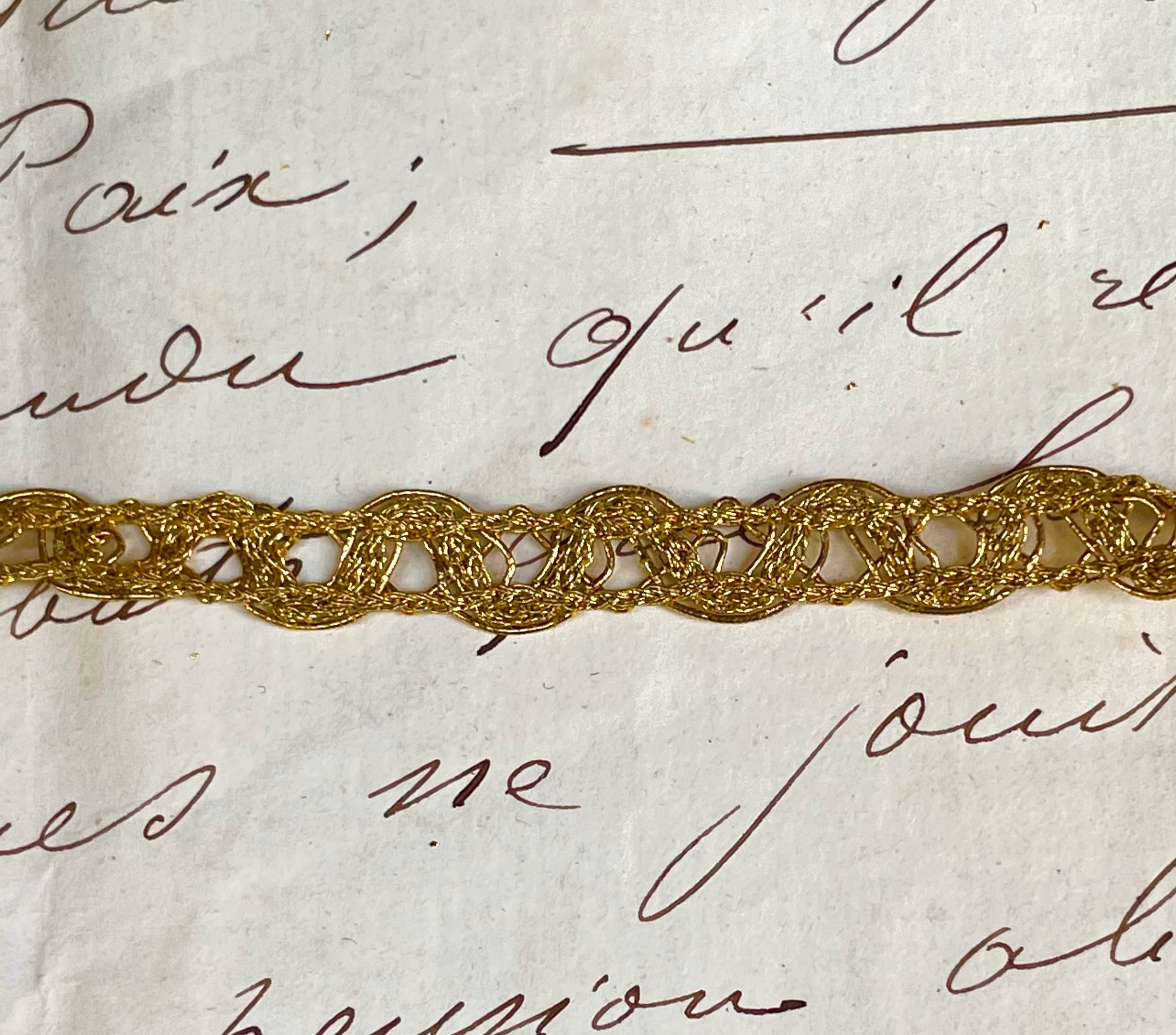 Wavy Golds Metallic Trim 5/16"