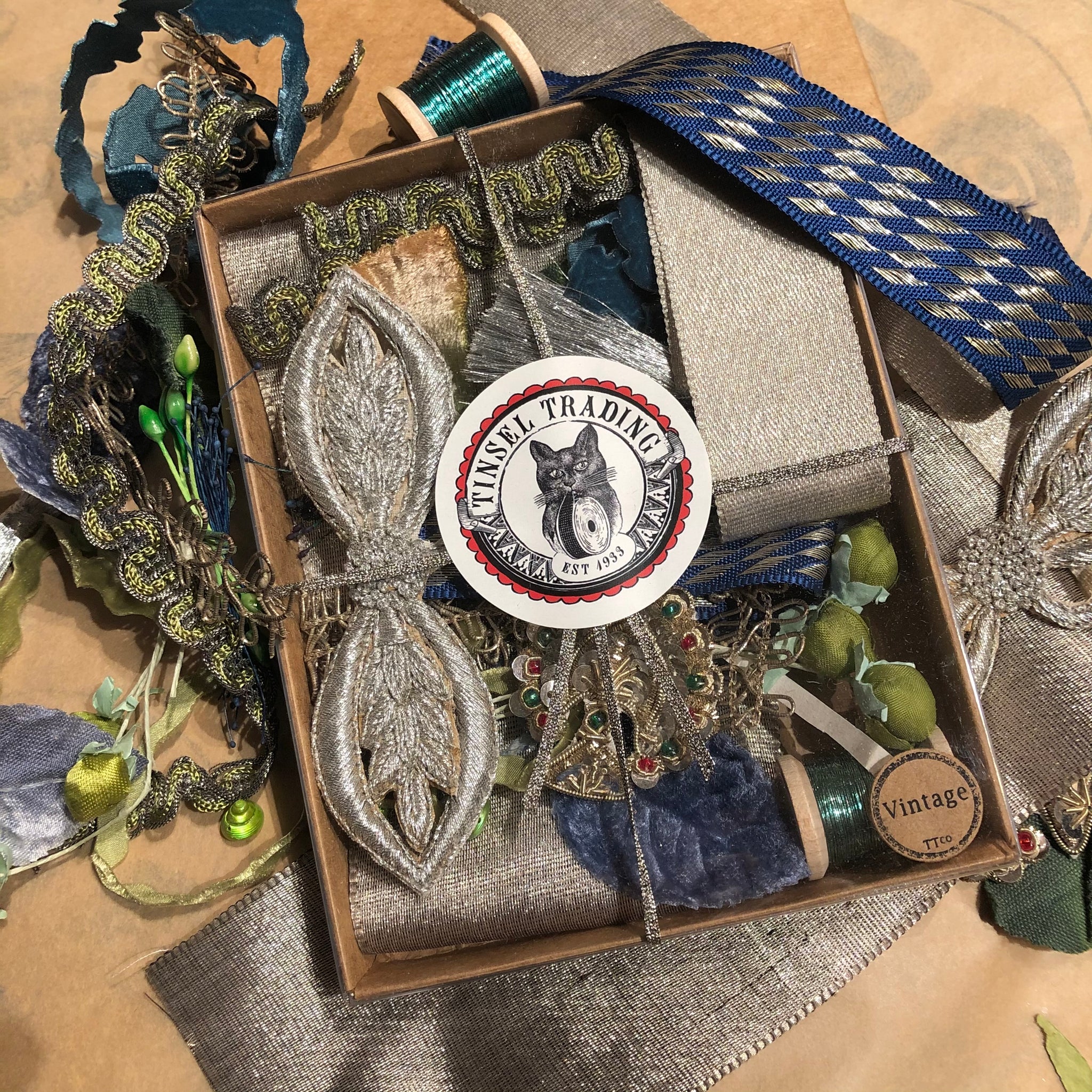 Tinsel Treasure Gift Boxes – Tinsel Trading