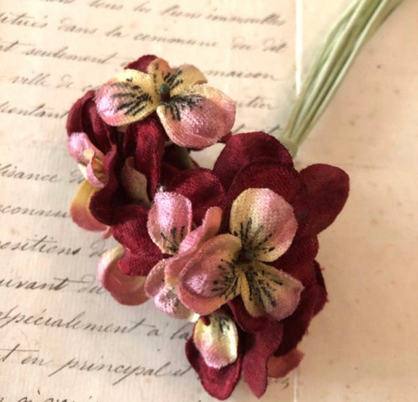 Velveteen Pansies w/Hand Painting Veins