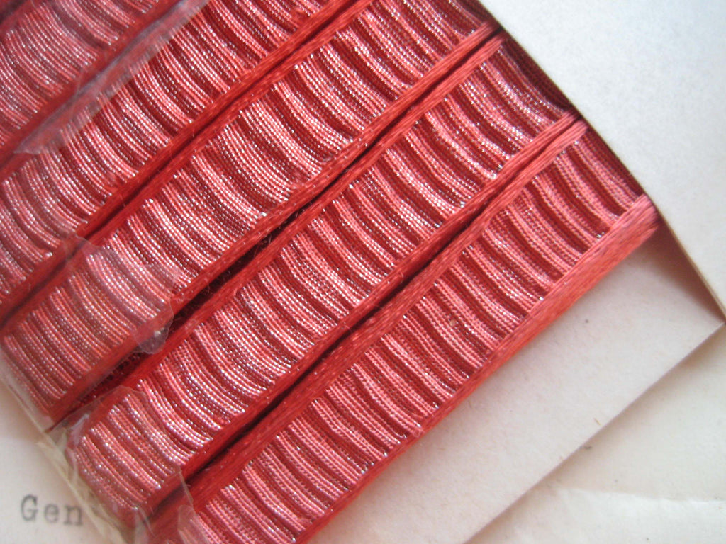 French Red/Silver Metallic Rouched/Pleated 3/8" 1 Yard