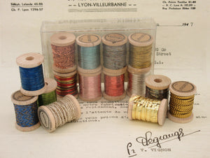 Tinsel Treasure Metallic Thread Gift Box Multi